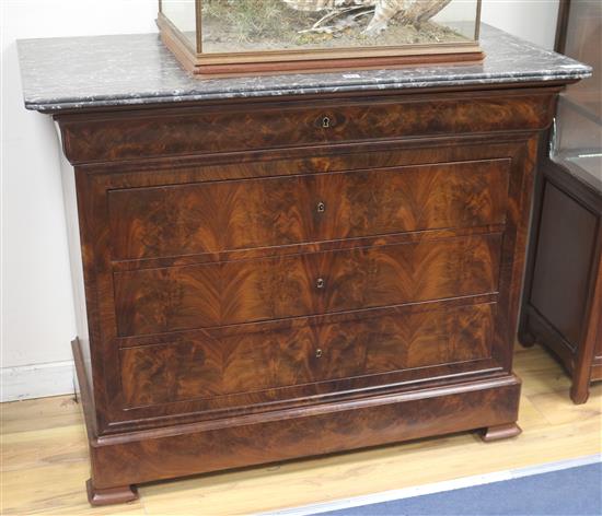 A 19th Century French marble top chest of drawers, W.114cm